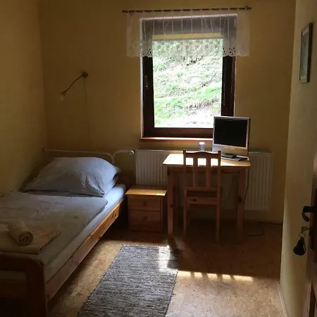 Jaslicky Guest house